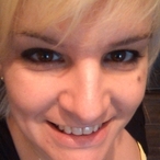 Yolande - Private Sextreffs in Zetel Profil von Yolande, 42 Jahre, Private Sextreffs in Zetel (Niedersachsen)